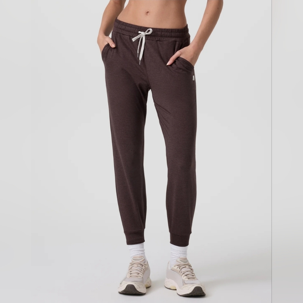 Vuori Performance Joggers